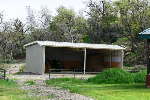 round-house-cattle-ranch-25