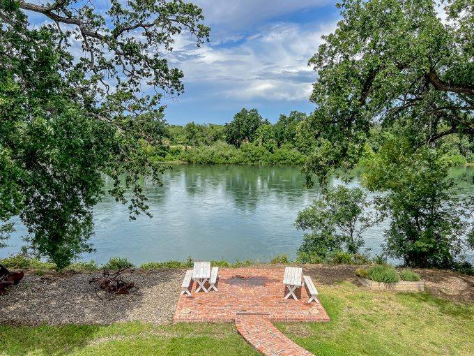 45 acre Sacramento River Home