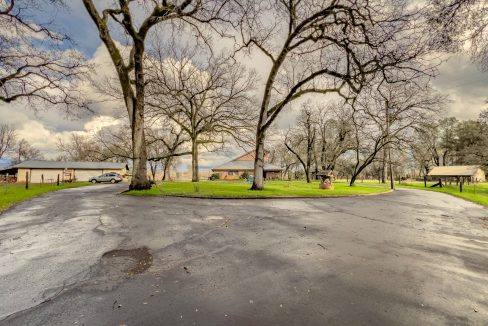 house and driveway-2