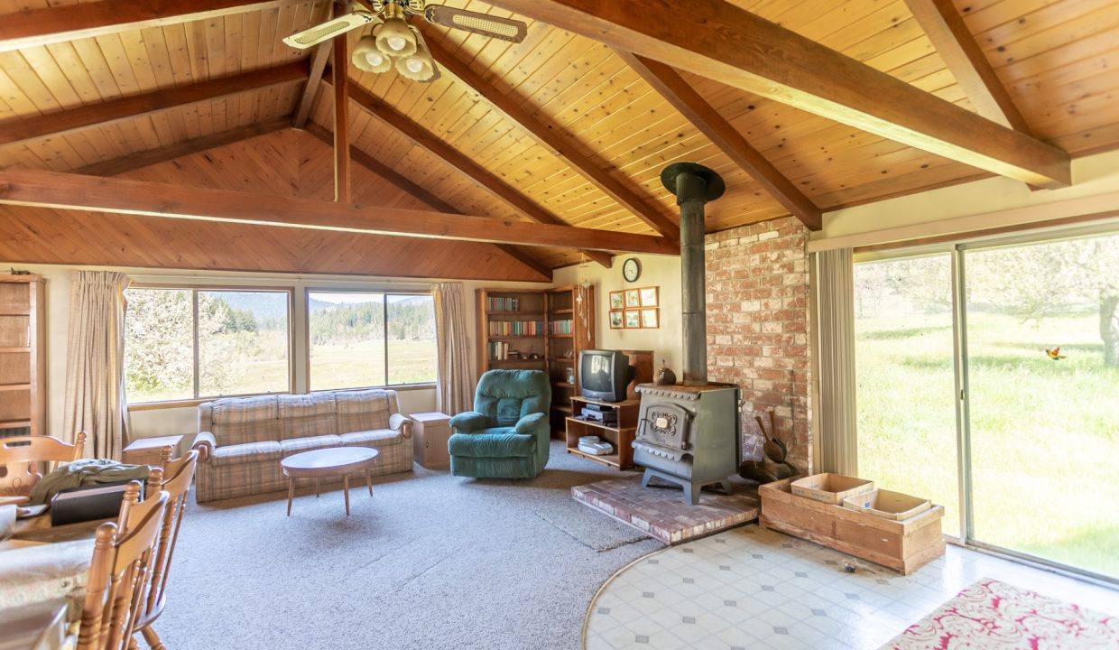 5 Interior Corral Creek Ranch