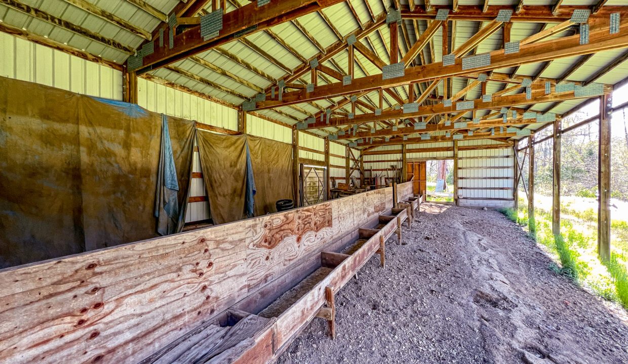 Feed Barn-3
