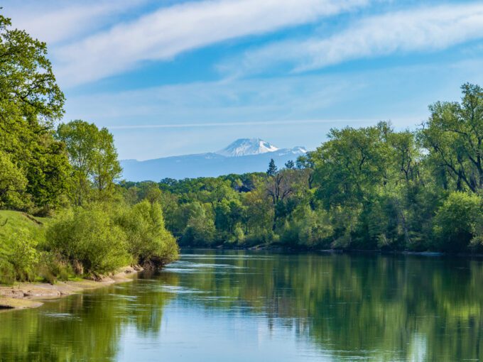 20 ac with Home Sacramento River