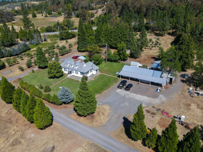 Troxell’s Big Red Orchard